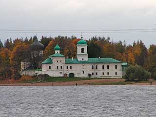  Pskov:  Pskovskaya Oblast':  Russia:  
 
 Spaso-Preobrazhenskiy cathedral, Mirozhsky monastery